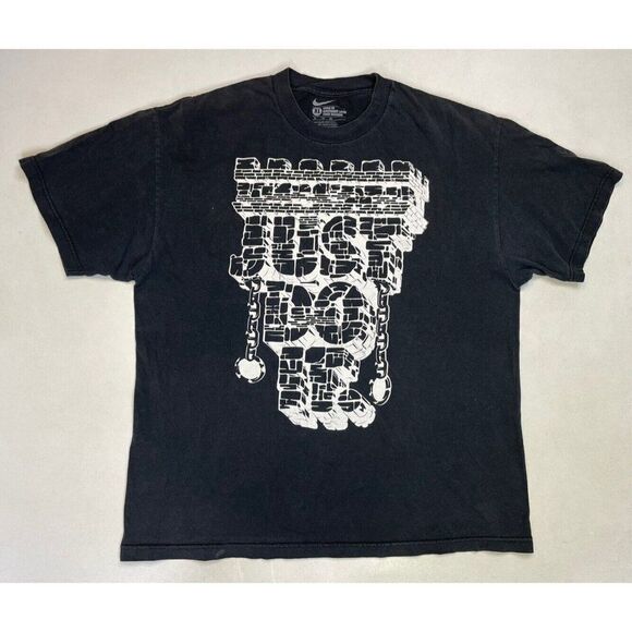 Nike Just Do It Graphic T-shirt Men XL Black Short Sleeve - Picture 1 of 6